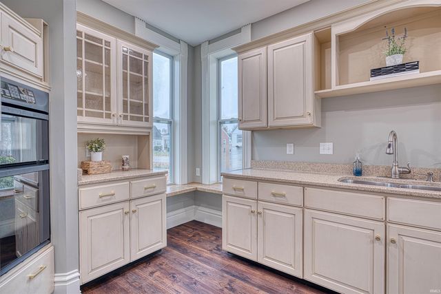 206 W Gibson Street, Haubstadt, IN 47639