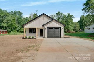 819 Victory Grove Church Road, Lincolnton, NC 28092