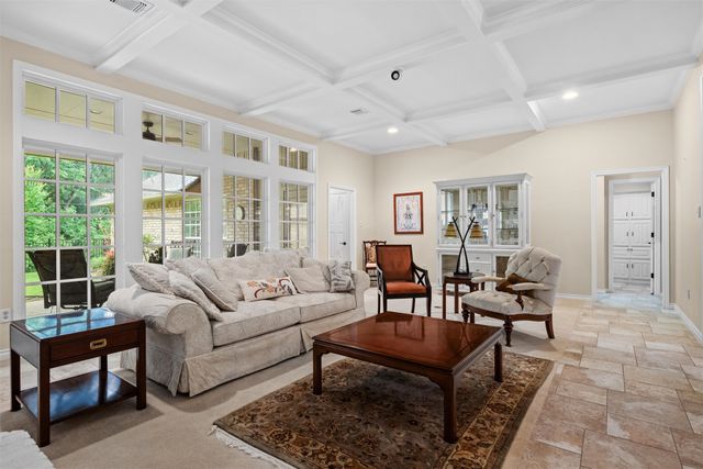 2517 Chad Drive, Arlington, TX 76017