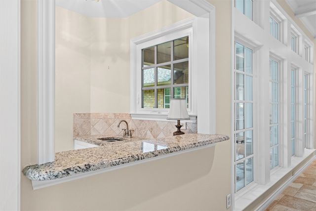2517 Chad Drive, Arlington, TX 76017