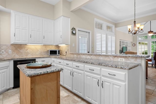 2517 Chad Drive, Arlington, TX 76017