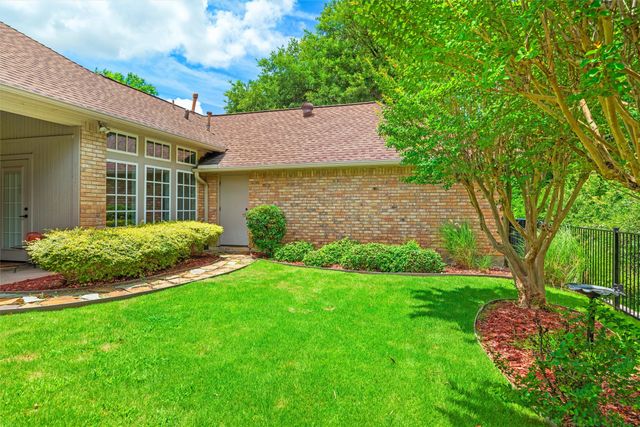 2517 Chad Drive, Arlington, TX 76017