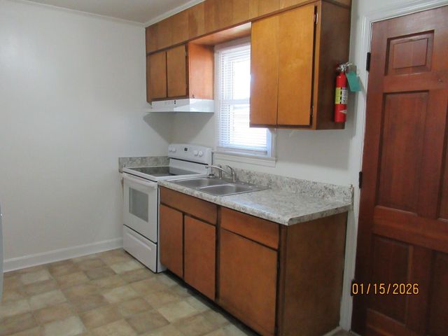 326 W Hampton Avenue, Sumter, SC 29150