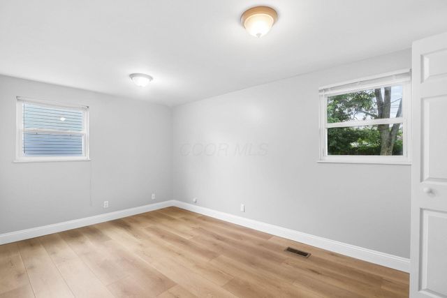 450 Amesbury Drive, Gahanna, OH 43230