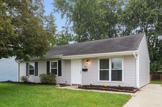 450 Amesbury Drive, Gahanna, OH 43230