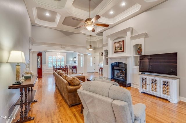 292 Alpine Trail, Kingsport, TN 37663