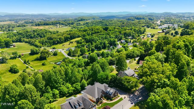 292 Alpine Trail, Kingsport, TN 37663