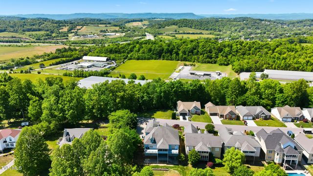 292 Alpine Trail, Kingsport, TN 37663