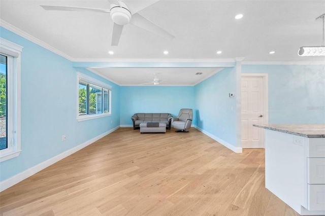 2305 RIVERBLUFF PARKWAY V256, Sarasota, FL 34231