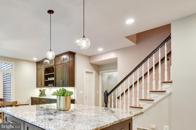 7513 DETWILLER DR, Clifton, VA 20124