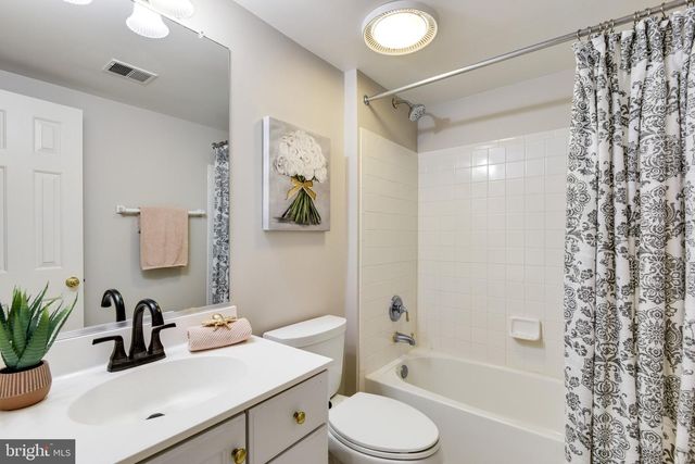 7513 DETWILLER DR, Clifton, VA 20124