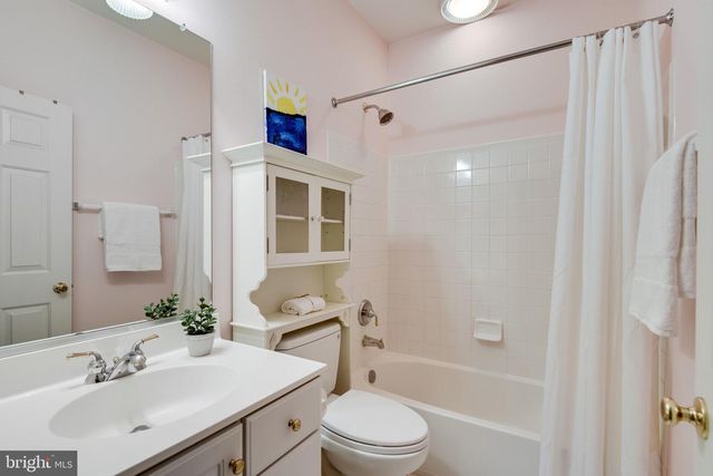 7513 DETWILLER DR, Clifton, VA 20124