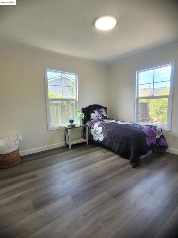 54 Lafayette Ave, Hayward, CA 94544