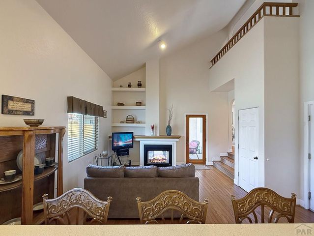 17 Redondo Ln, Pueblo, CO 81005