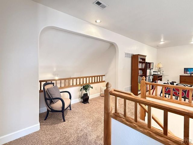 17 Redondo Ln, Pueblo, CO 81005