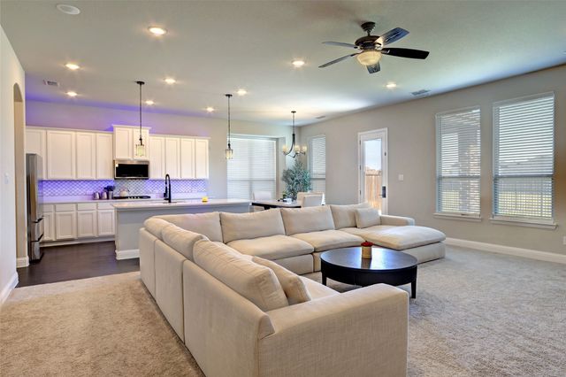 2707 Lazy Pine Lane, Arlington, TX 76001