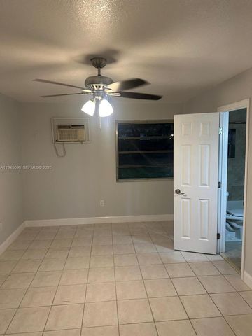 1705 NE 157th Ter 0, North Miami Beach, FL 33162