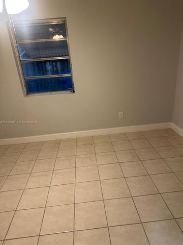 1705 NE 157th Ter 0, North Miami Beach, FL 33162