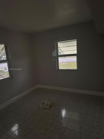 1705 NE 157th Ter 0, North Miami Beach, FL 33162