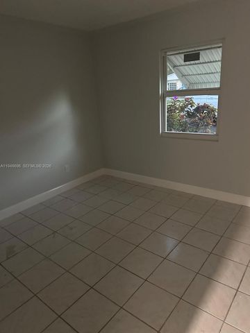 1705 NE 157th Ter 0, North Miami Beach, FL 33162