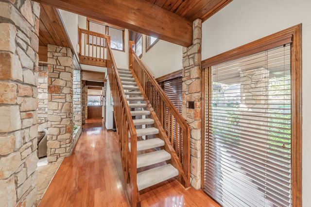 4829 Overton Woods Drive, Fort Worth, TX 76109