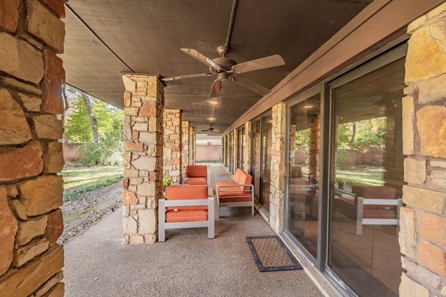 4829 Overton Woods Drive, Fort Worth, TX 76109