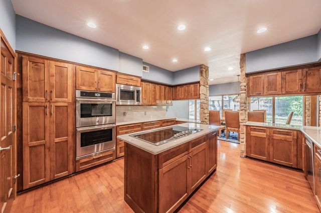 4829 Overton Woods Drive, Fort Worth, TX 76109