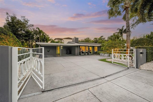 1780 SPRING CREEK DRIVE, Sarasota, FL 34239