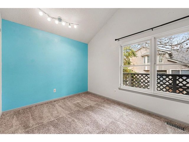 10289 Halleys Way, Littleton, CO 80125