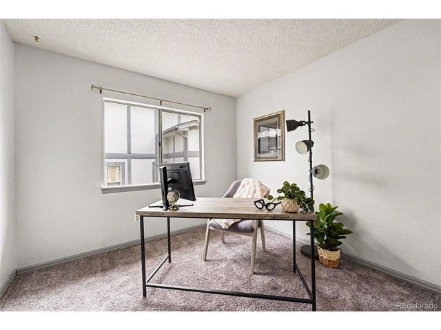 10289 Halleys Way, Littleton, CO 80125