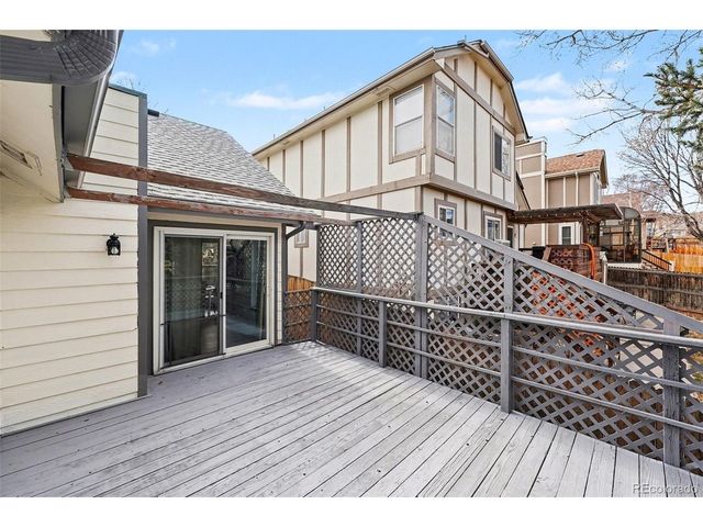 10289 Halleys Way, Littleton, CO 80125