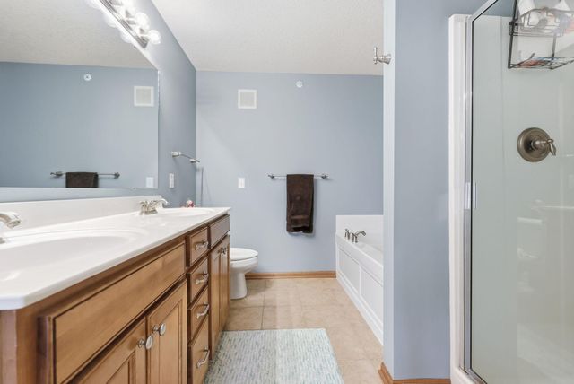 348 Orendorff Way NE, Columbia Heights, MN 55421