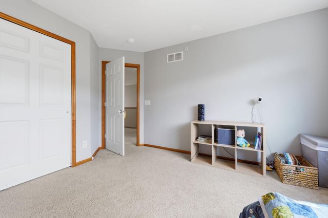 348 Orendorff Way NE, Columbia Heights, MN 55421