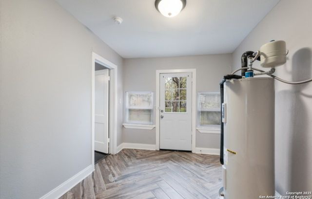 1244 Clower, San Antonio, TX 78201