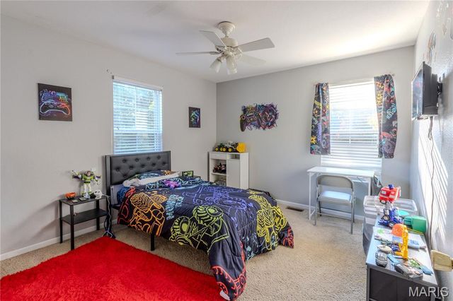 20715 Hiltner Lane, St Robert, MO 65584