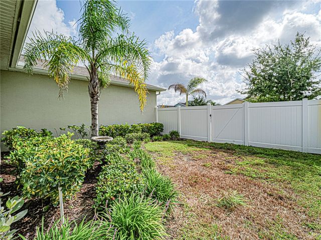 1465 Carriage Court, Vero Beach, FL 32966