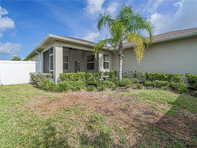 1465 Carriage Court, Vero Beach, FL 32966