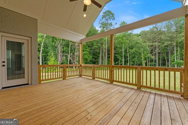 2335 Beebalm Drive, Statham, GA 30666