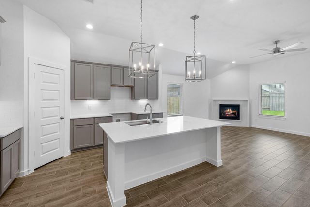 3110 Spitfire Drive, Rosenberg, TX 77471