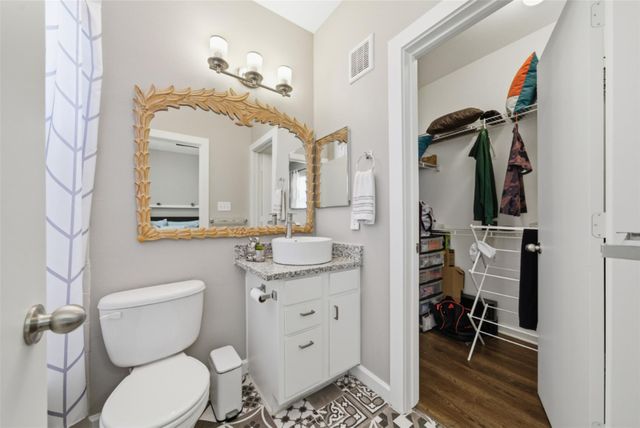 1201 Grove BLVD 1304, Austin, TX 78741