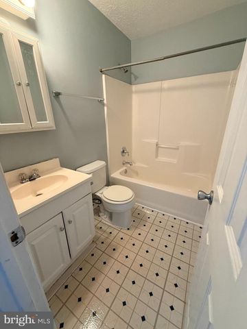 103 SUTTON CT, Winchester, VA 22601