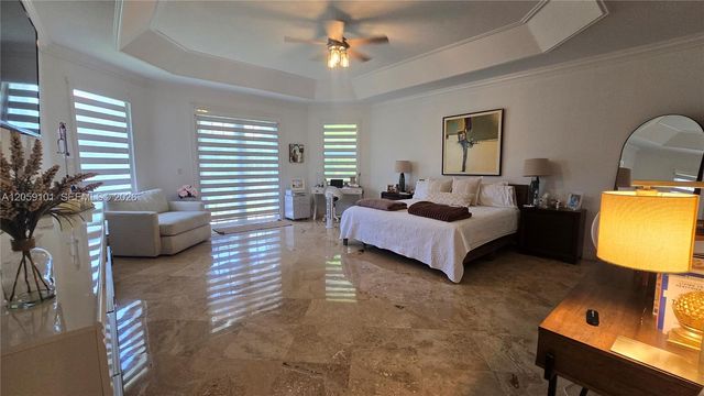 19179 S Gardenia Ave, Weston, FL 33332