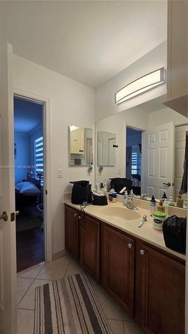 19179 S Gardenia Ave, Weston, FL 33332