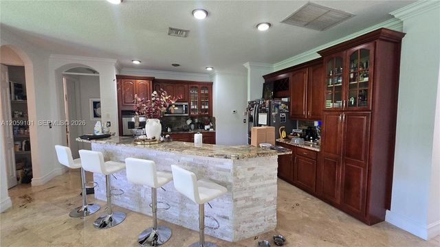19179 S Gardenia Ave, Weston, FL 33332