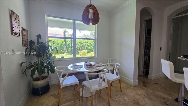 19179 S Gardenia Ave, Weston, FL 33332