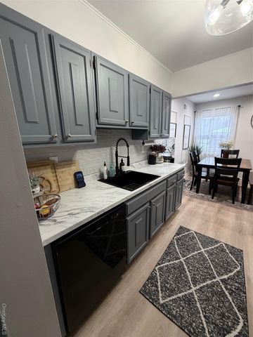 69 New Holland Village, Nanuet, NY 10954