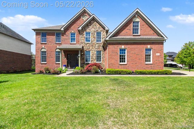 50371 LANGLEY Drive, Novi, MI 48374