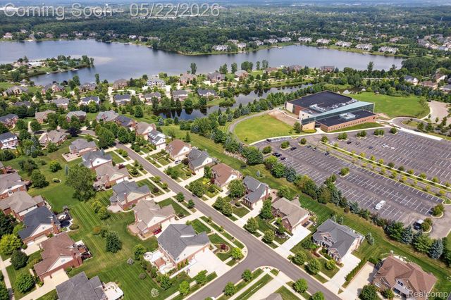 50371 LANGLEY Drive, Novi, MI 48374