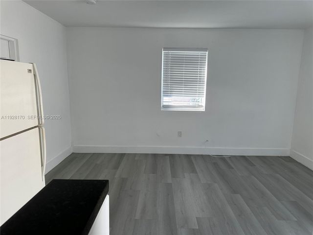 2765 NW 55th St 1, Miami, FL 33142