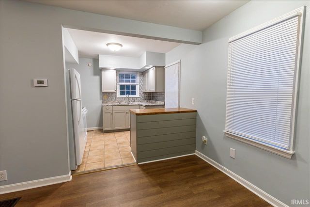 1129 E Chandler Avenue, Evansville, IN 47714